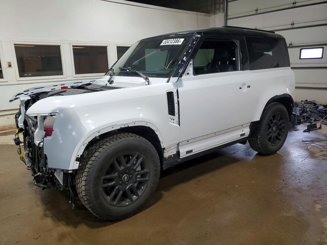 2025 Land Rover Defender X-Dynamic SE, VIN SALE26EU1S2471850 — Front end