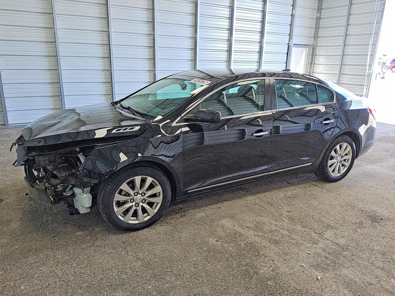 2016 Buick LaCrosse, VIN 1G4GA5GR3GF181918 — Фото с аукциона