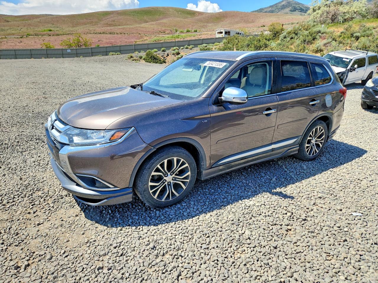 2016 Mitsubishi Outlander GT, VIN JA4JZ4AX2GZ037628 — Roof