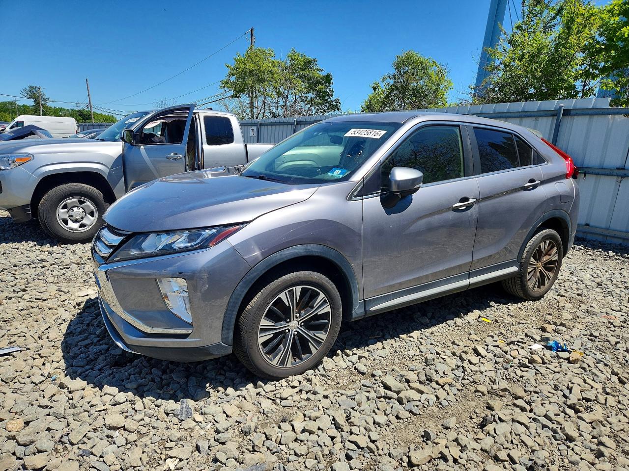 2018 Mitsubishi Eclipse Cross SE, VIN JA4AT5AA5JZ068673 — Front end