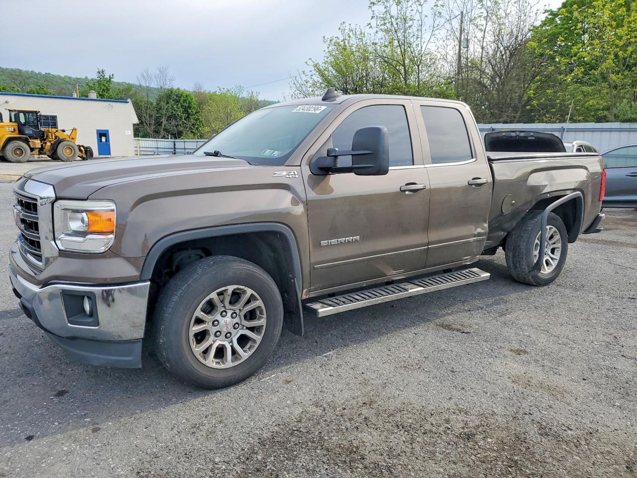 2015 GMC Sierra 1500 SLE, VIN 1GTV2UEH5FZ154472 — Side