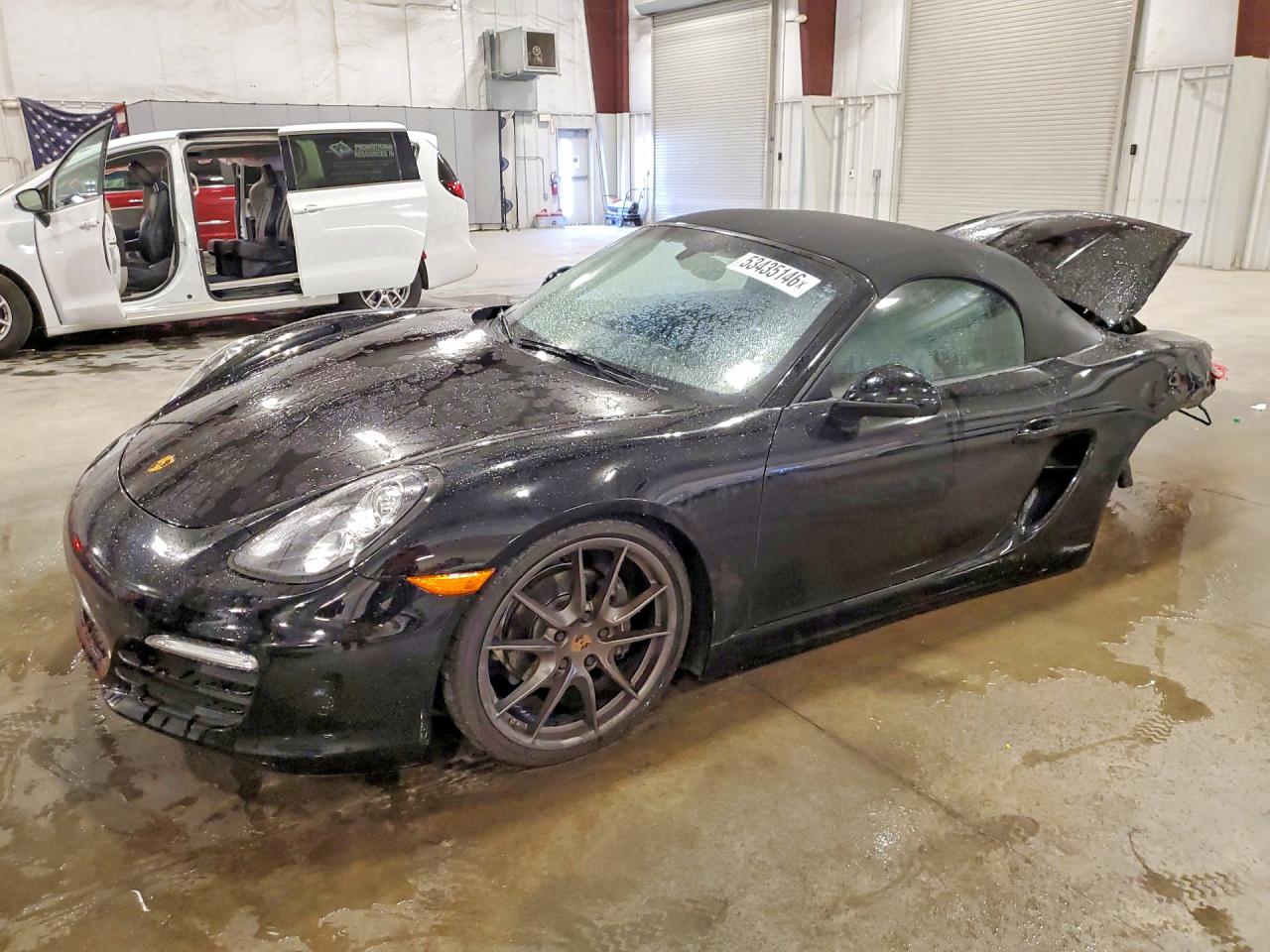 2013 Porsche Boxster, VIN WP0CA2A81DS113945 — Rear end