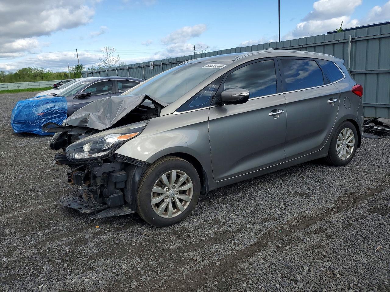 2014 Kia Rondo EX, VIN KNAHU8A38E7034942 — Front end