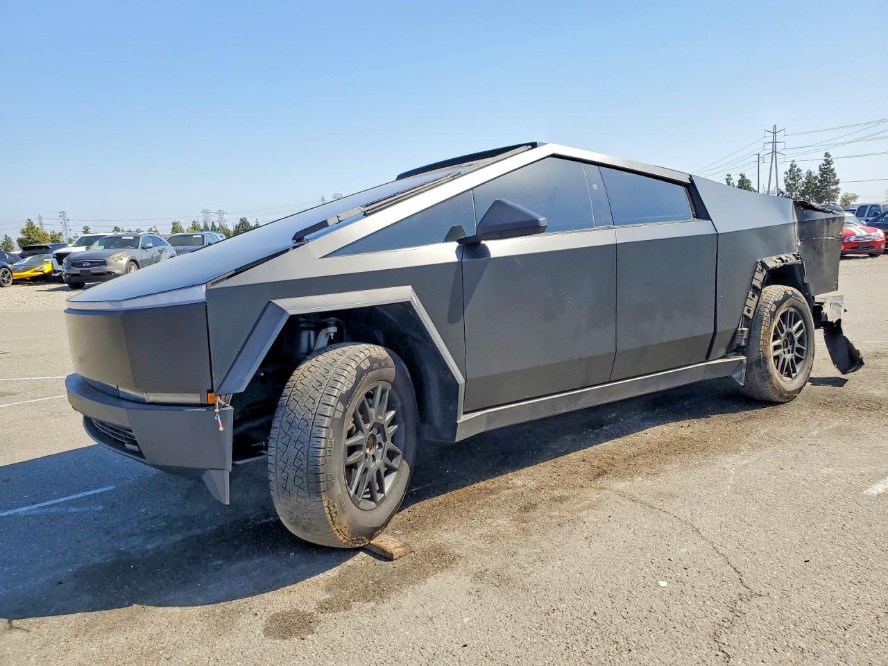 2024 Tesla Cybertruck Cyberbeast, VIN 7G2CEHEE3RA035674 — Rear end