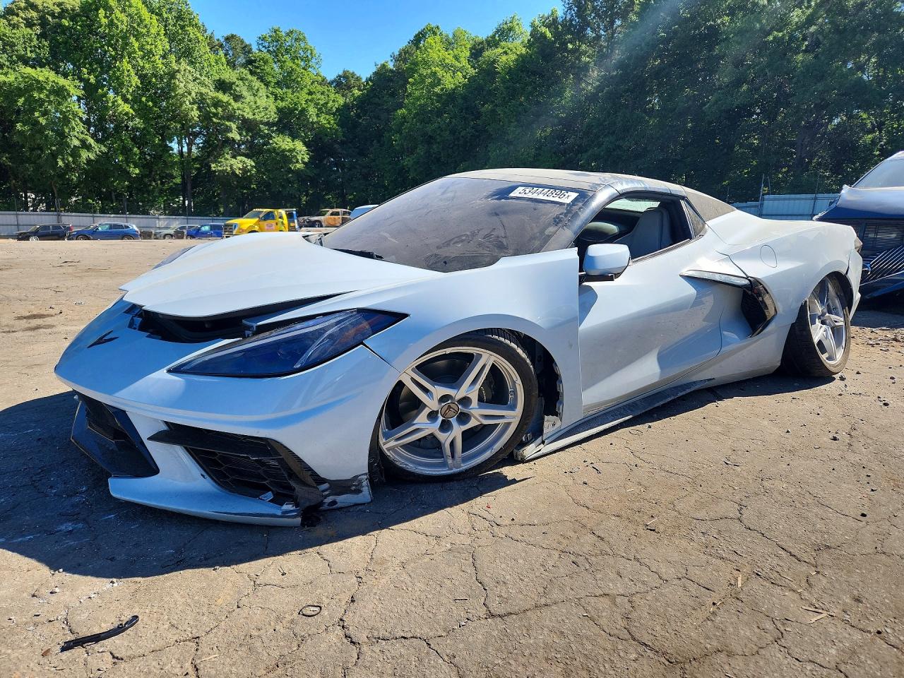 2021 Chevrolet Corvette 2LT, VIN 1G1YB3D48M5100022 — Front end