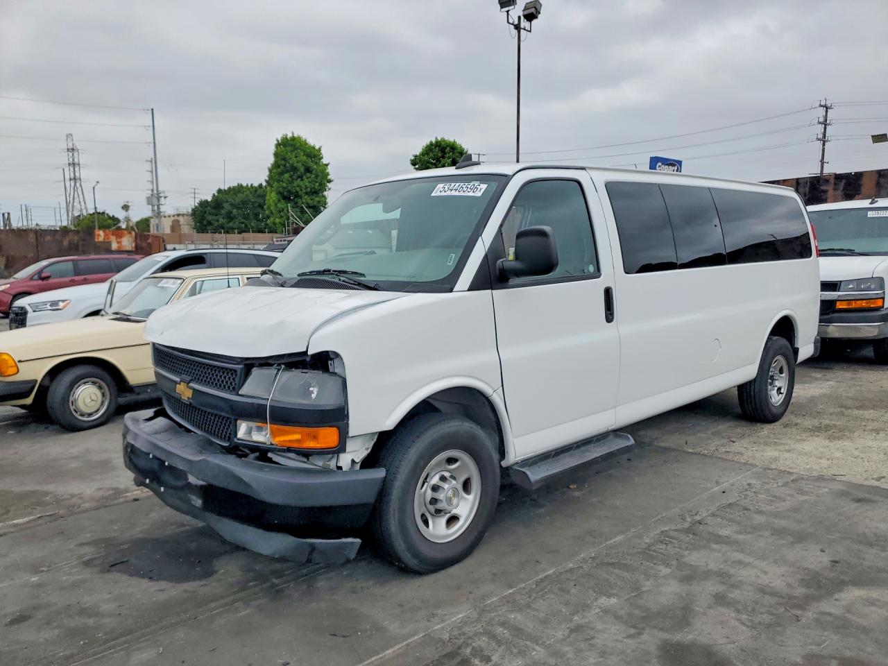 2023 Chevrolet Express Passenger LS, VIN 1GAZGNFP3P1234182 — Front end