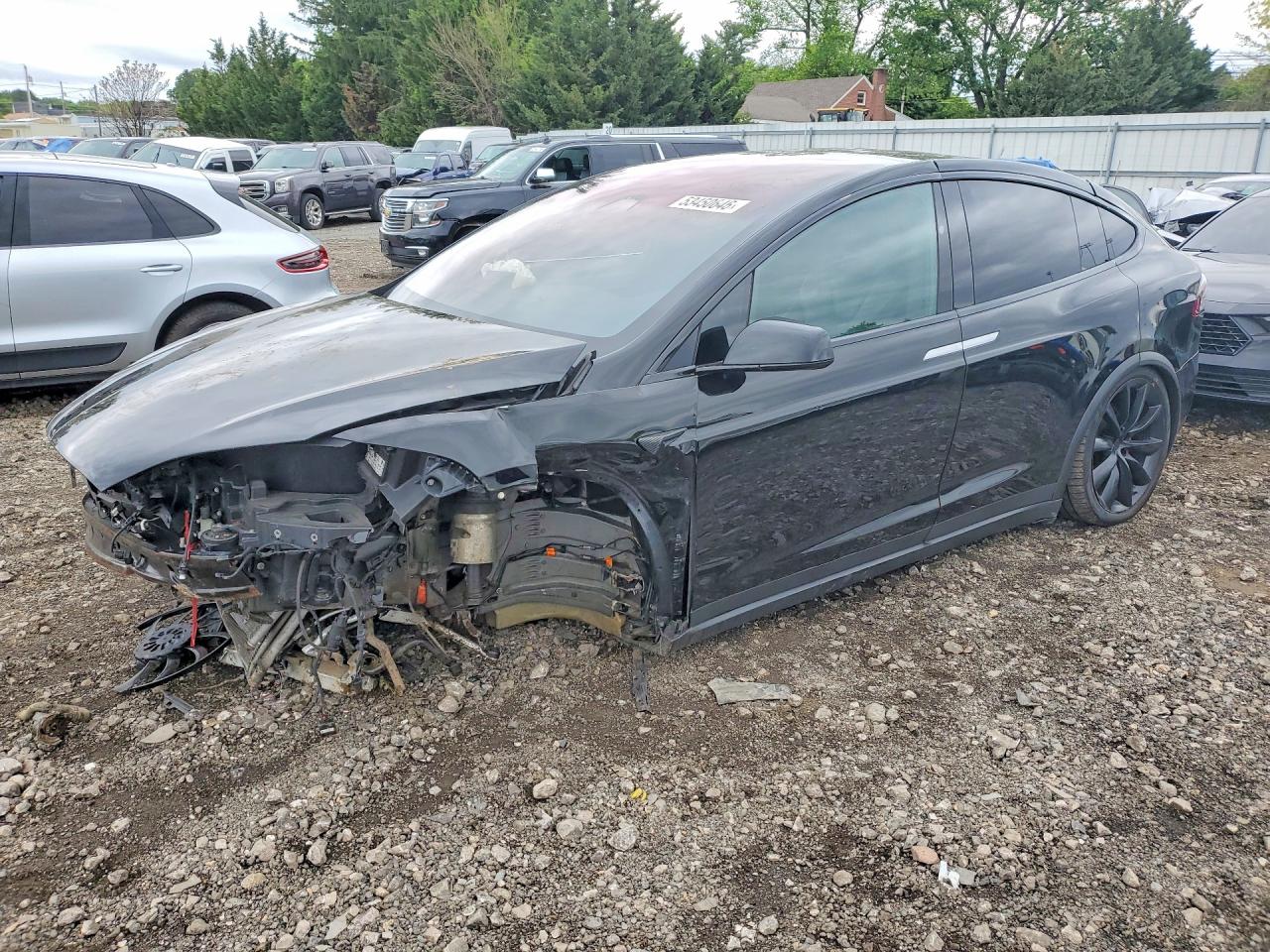 2019 Tesla Model X P100D, VIN 5YJXCAE49KF162396 — Front end