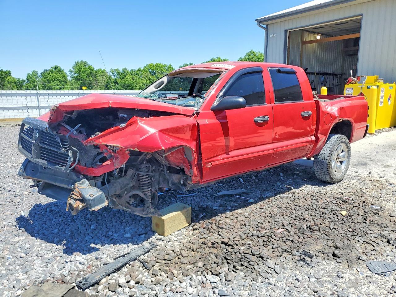 2005 Dodge Dakota SLT, VIN 1D7HW48N35S269247 — Rollover
