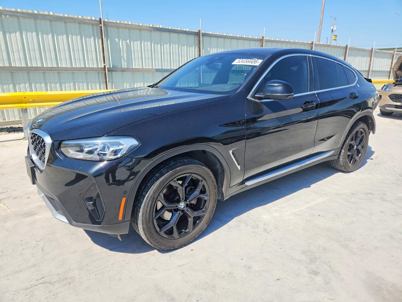 2024 BMW X4 xDrive30i, VIN 5UX33DT03R9W97548 — Rear end