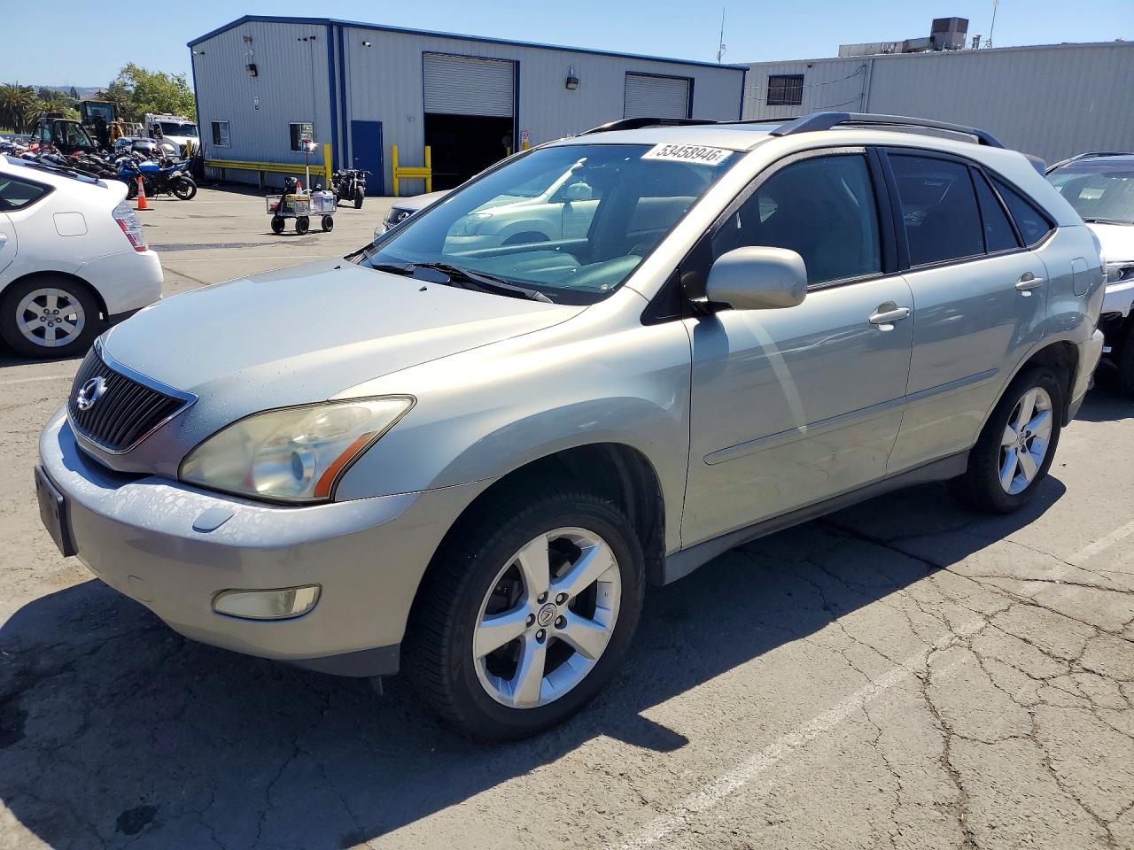 2006 Lexus RX 330, VIN JTJHA31U560102466 — Side