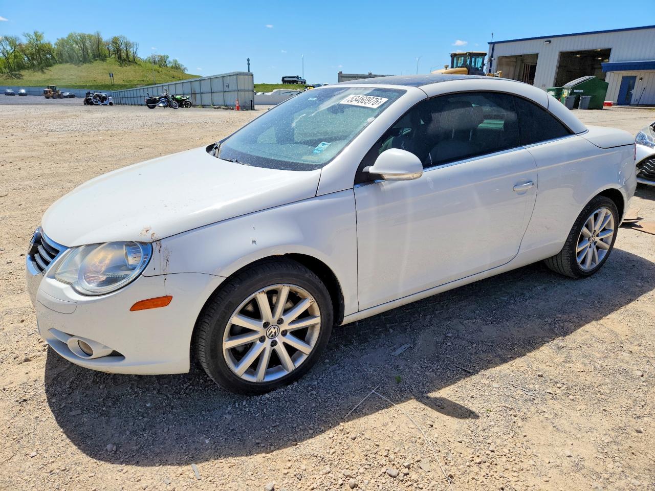 2007 Volkswagen Eos 2.0T, VIN WVWFA71F67V043144 — Minor dents and scratches