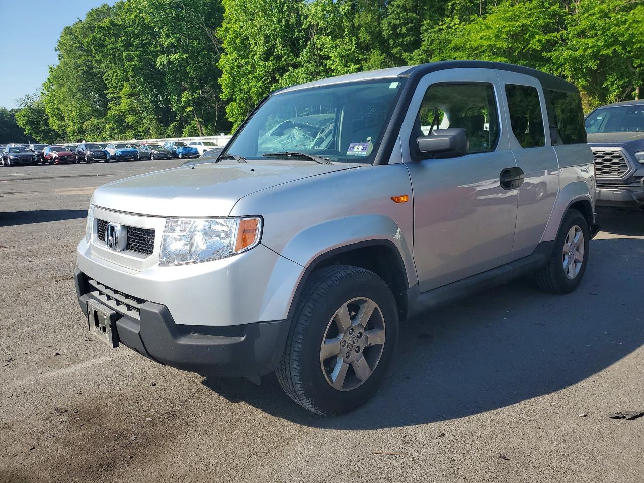 2011 Honda Element EX, VIN 5J6YH1H77BL004027 — Rear end