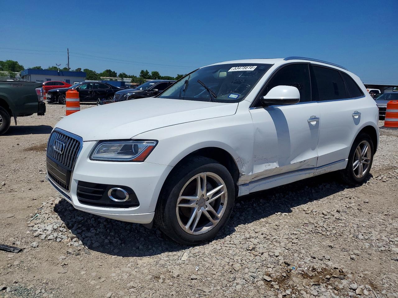 2017 Audi Q5 Premium, VIN WA1C2AFP7HA008498 — Side