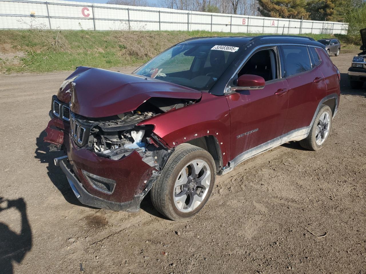 2020 Jeep Compass Limited, VIN 3C4NJDCB6LT223769 — Front end