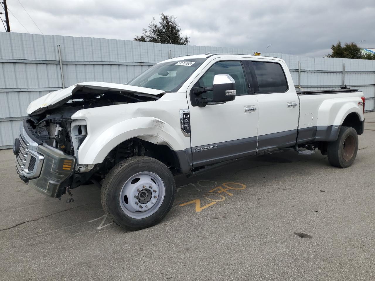 2021 Ford F-450 XL, VIN 1FT8W4DTXMED30296 — Front end