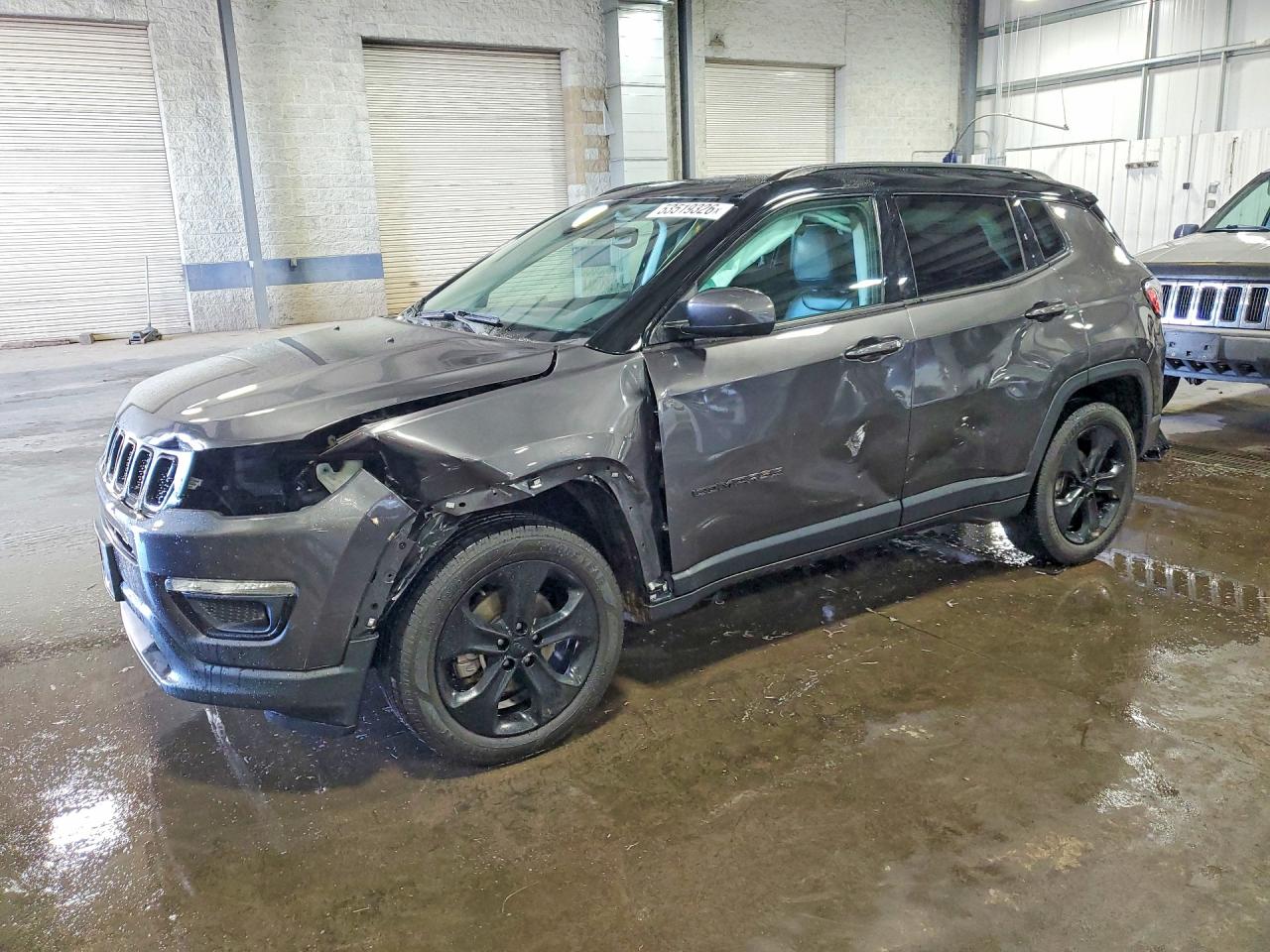 2020 Jeep Compass Altitude, VIN 3C4NJDBB8LT104901 — Front end