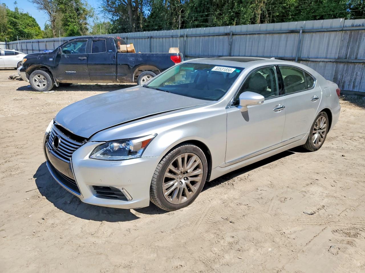 2016 Lexus LS 460, VIN JTHBL5EF3G5142123 — Front end