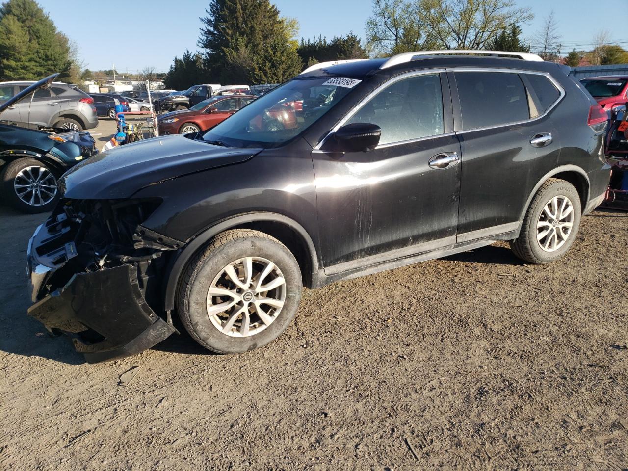 2018 Nissan Rogue SV, VIN KNMAT2MV5JP522077 — Front end
