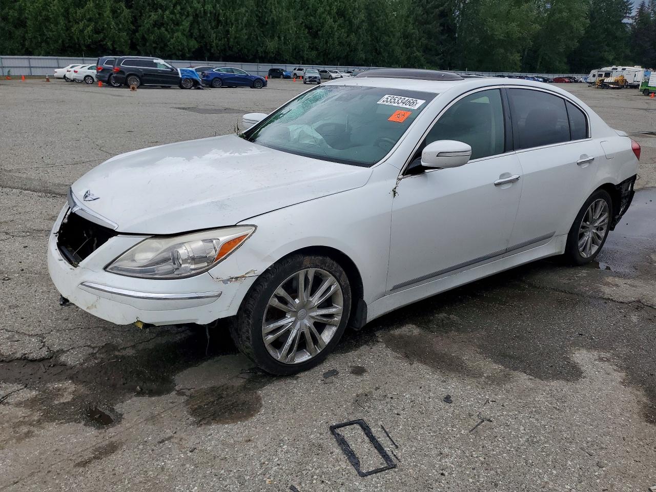 2012 Hyundai Genesis 4.6L, VIN KMHGC4DF6CU158136 — Перед