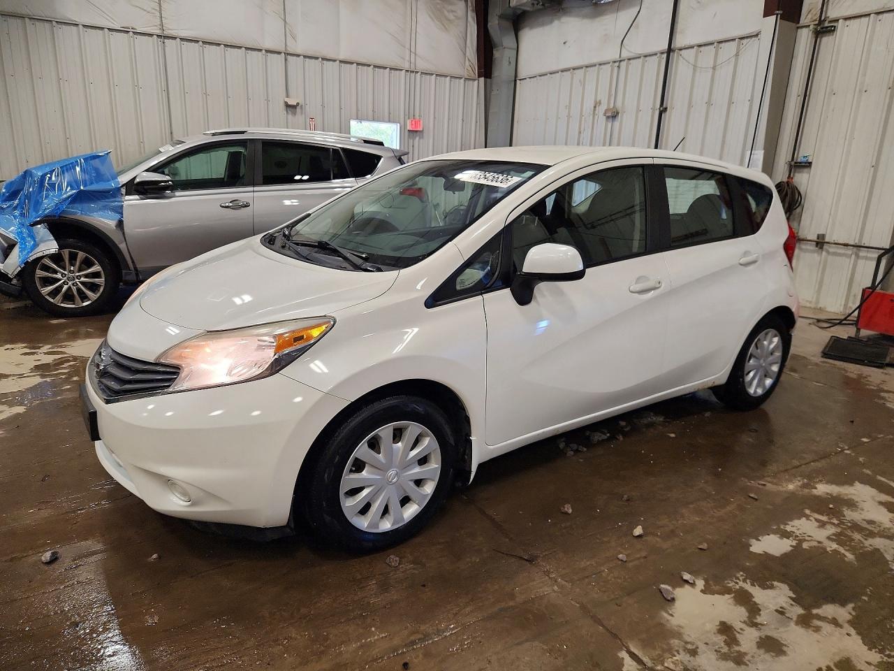 2014 Nissan Note SV, VIN 3N1CE2CP1EL381261 — Undercarriage