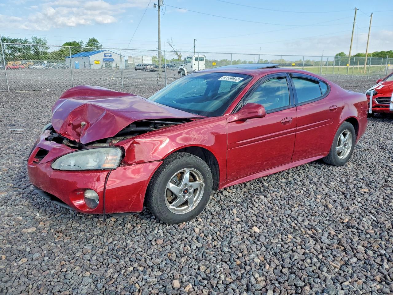 2004 Pontiac Grand Prix GT2, VIN 2G2WS522841286159 — Front end