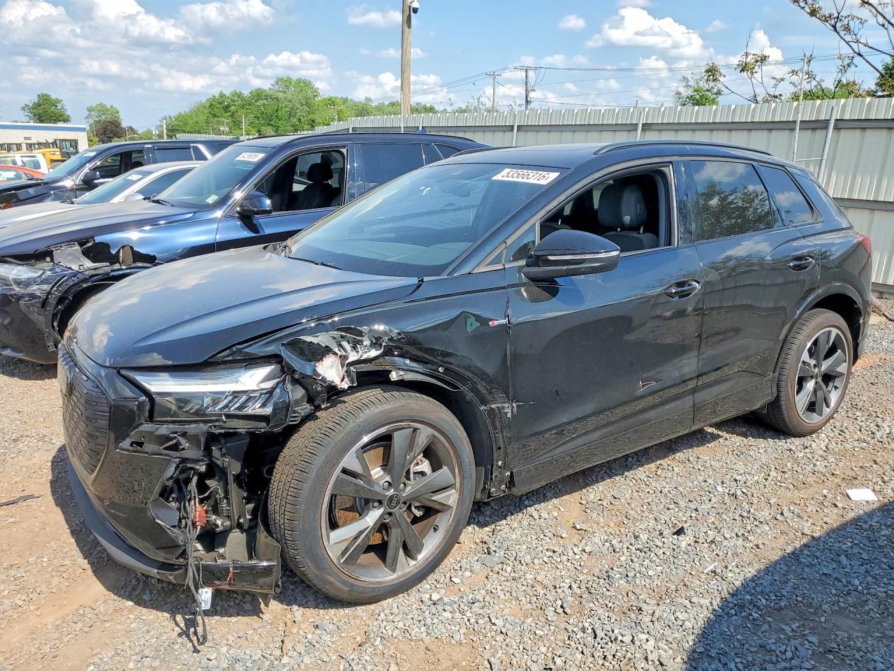 2025 Audi Q4 e-tron Premium Plus, VIN WA1LUBFZ9SP068787 — Front end