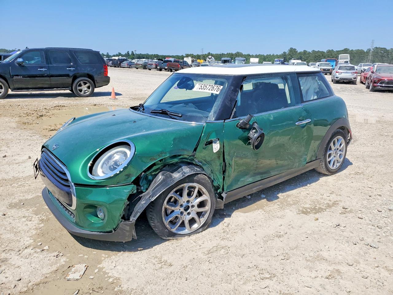 2020 MINI Hardtop Cooper, VIN WMWXR3C06L2L93140 — Side