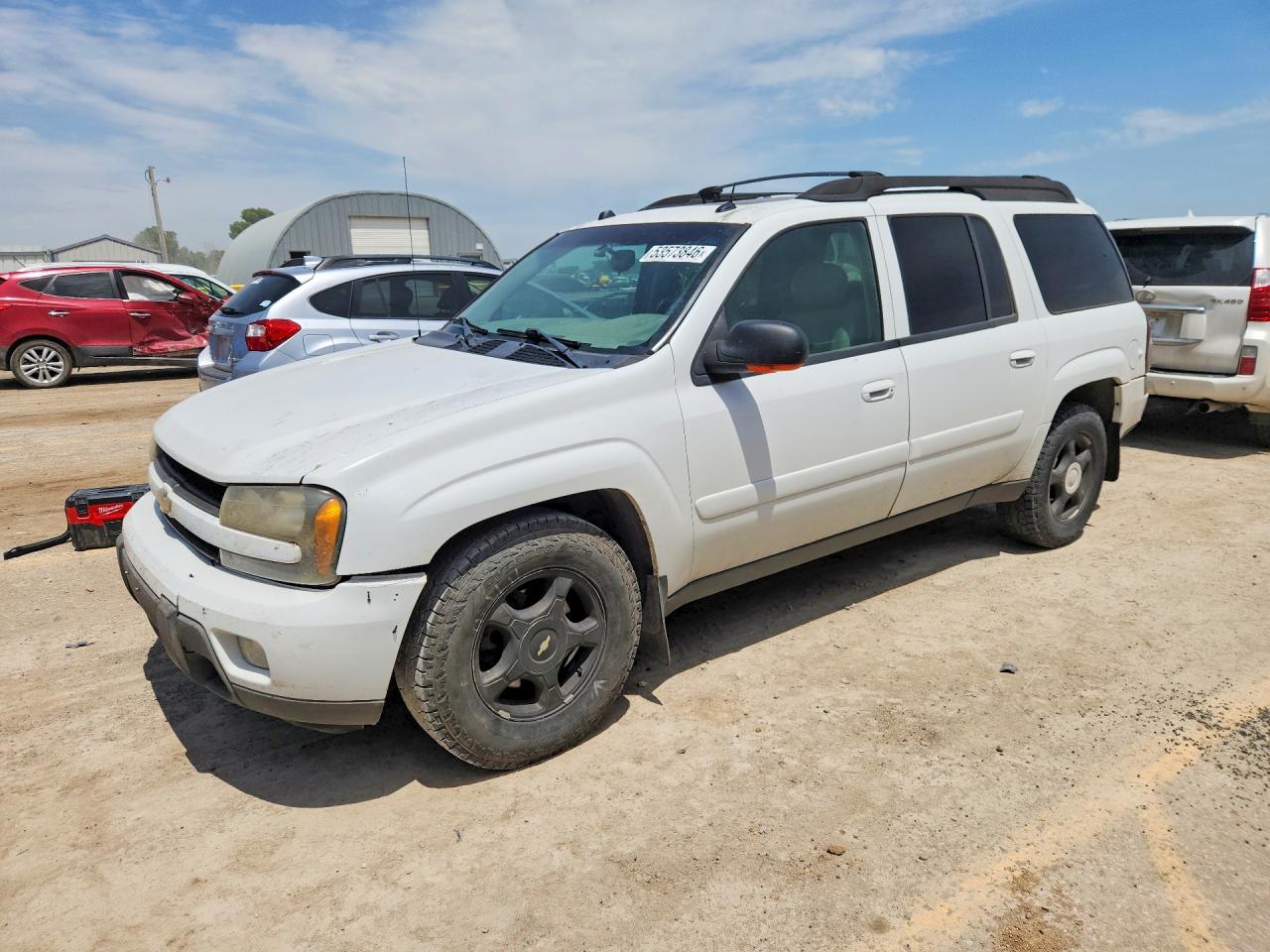 2005 Chevrolet TrailBlazer LS, VIN 1GNET16S656109926 — Front end