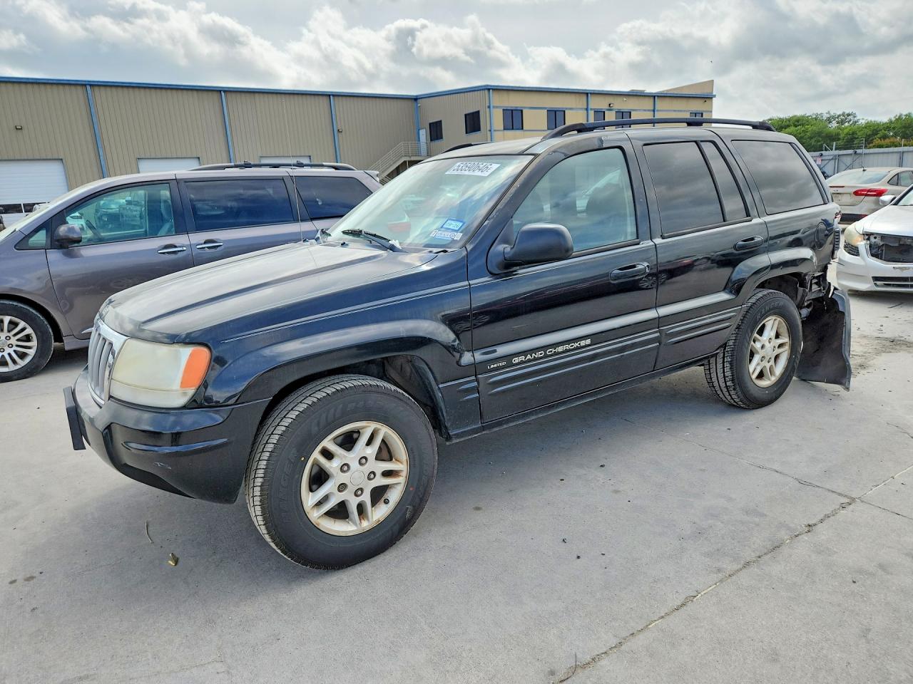 2004 Jeep Grand Cherokee Limited, VIN 1J8GX58N44C121554 — Rear end