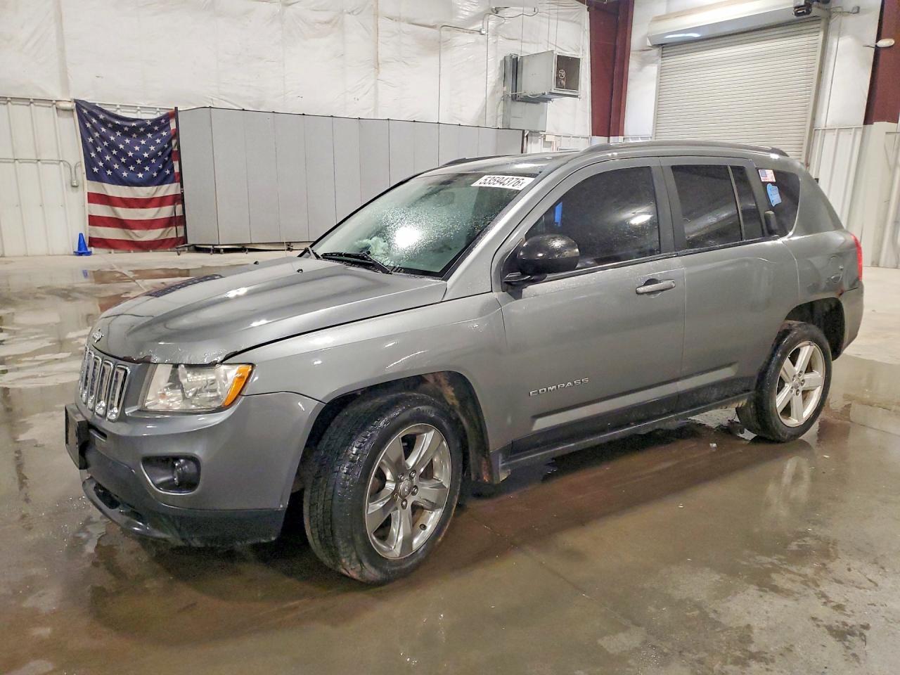 2012 Jeep Compass Latitude, VIN 1C4NJDEB3CD501997 — Front end