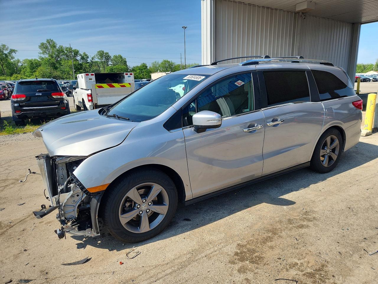 2021 Honda Odyssey EX, VIN 5FNRL6H50MB012836 — Front end