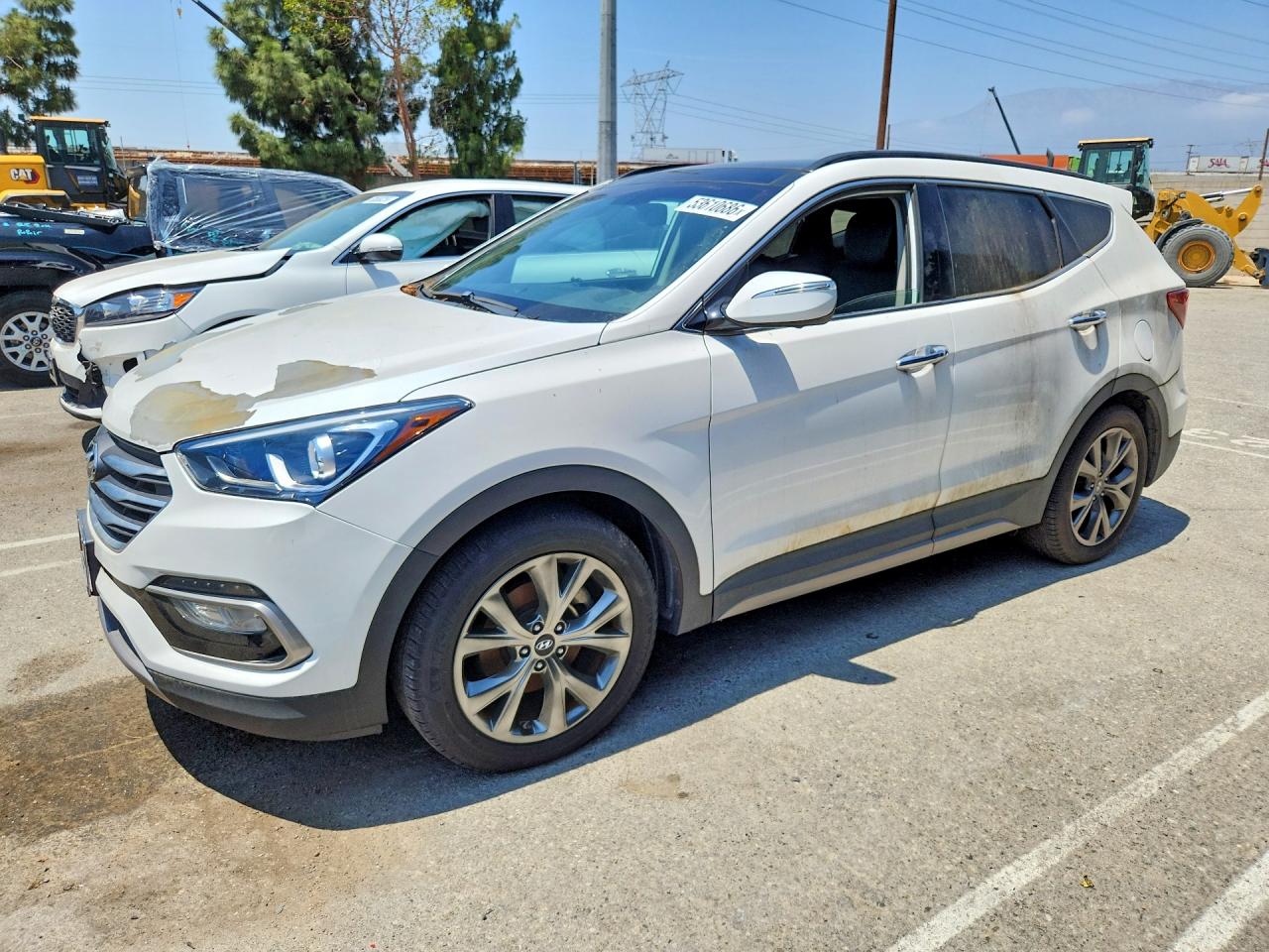 2017 Hyundai Santa Fe Ultimate, VIN 5NMZW4LA9HH042227 — Normal wear