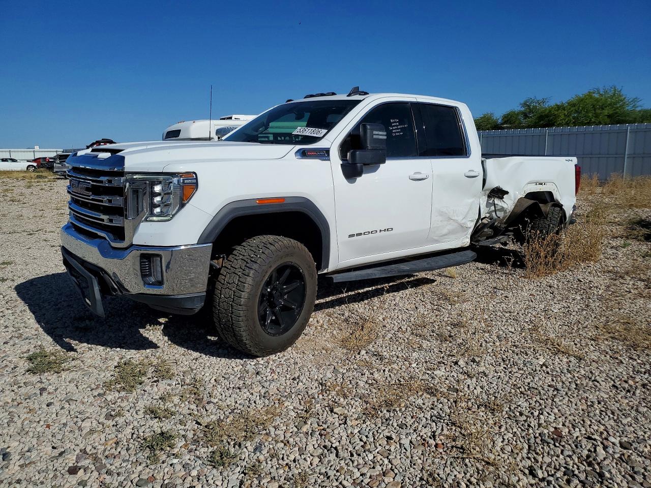 2022 GMC Sierra 2500HD SLE, VIN 1GT59ME7XNF339085 — Rear end