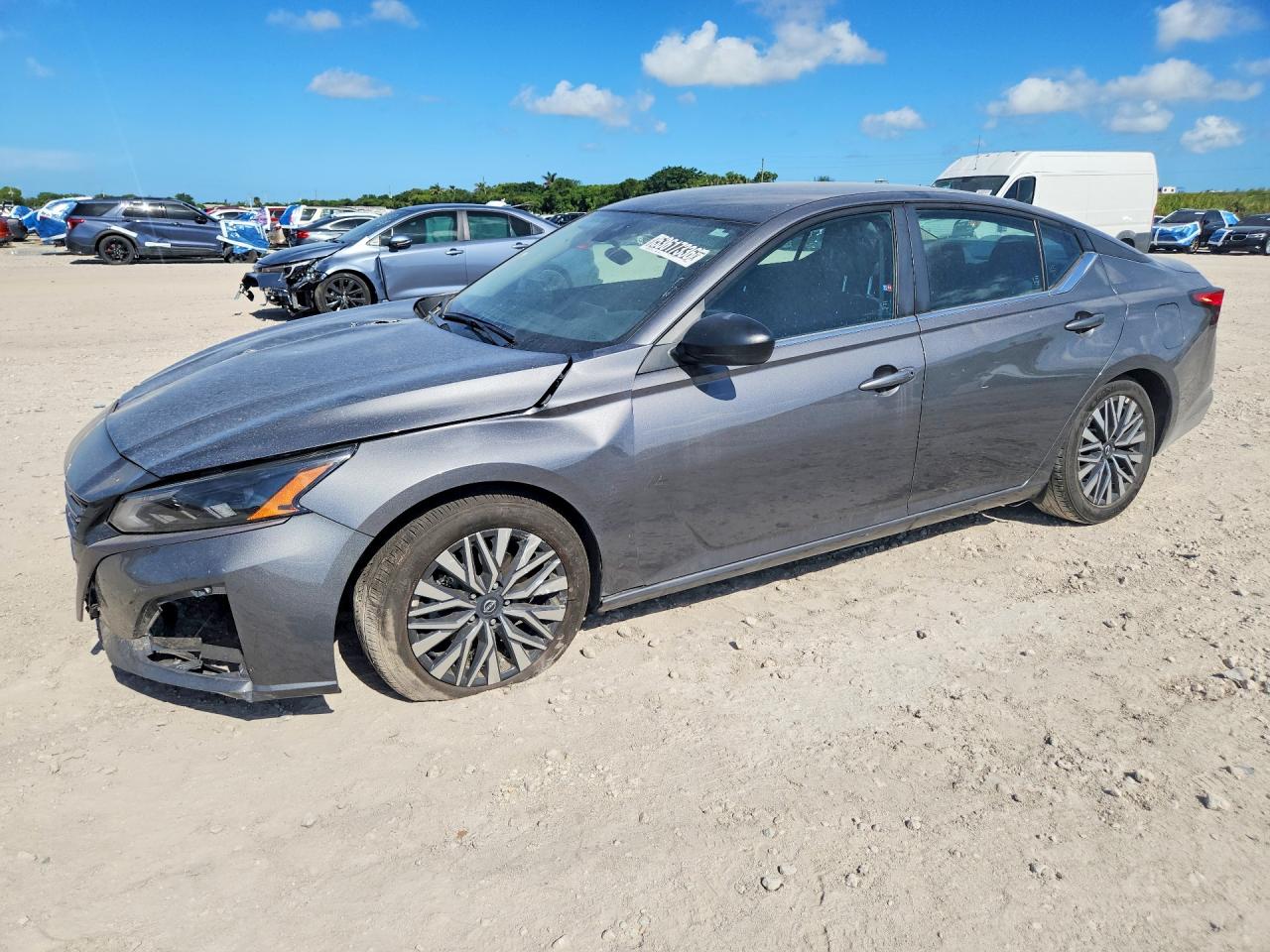 2026 Nissan Altima SV, VIN 1N4BL4DV6TN309210 — Front end