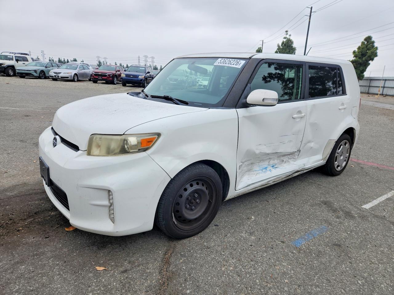 2014 Scion xB, VIN JTLZE4FE4EJ053843 — Side