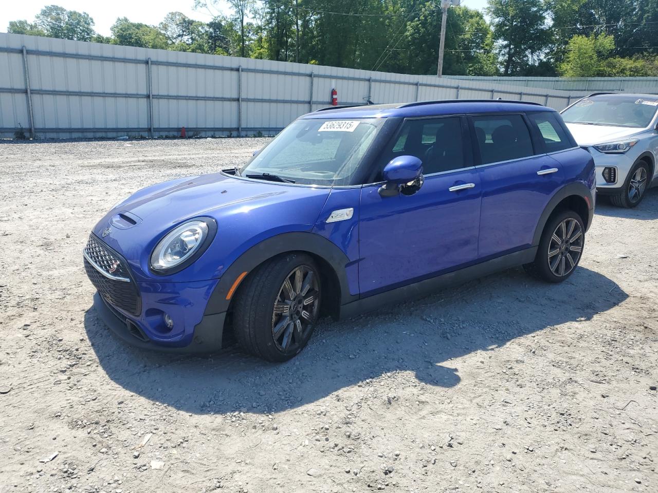 2021 MINI Clubman Cooper S, VIN WMWLV7C04M2N49713 — Front end