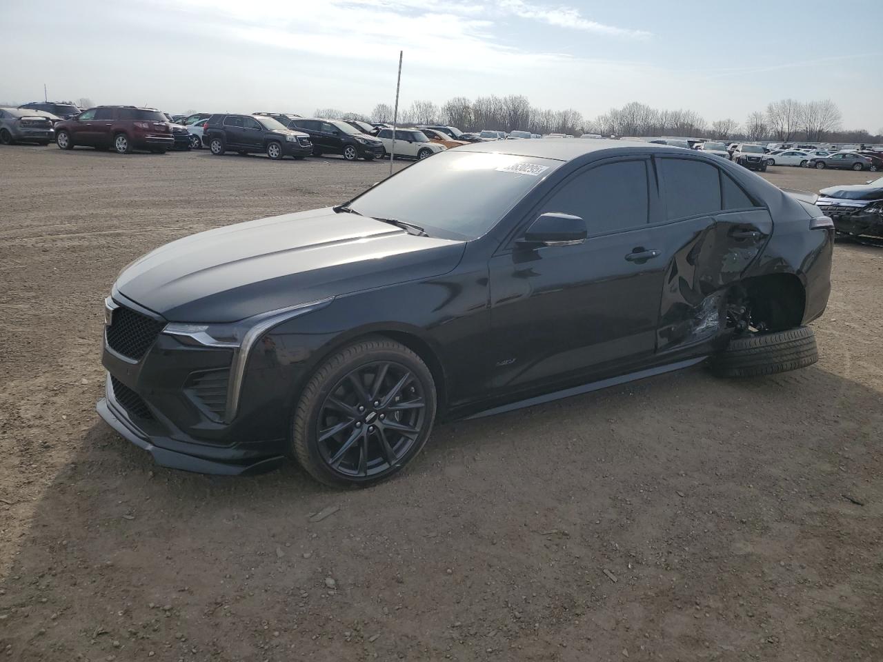 2025 Cadillac CT4-V, VIN 1G6DH5RL2S0106315 — Бок