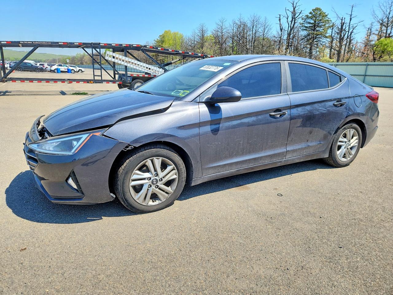 2020 Hyundai Elantra Value Edition, VIN 5NPD84LF9LH605014 — Front end