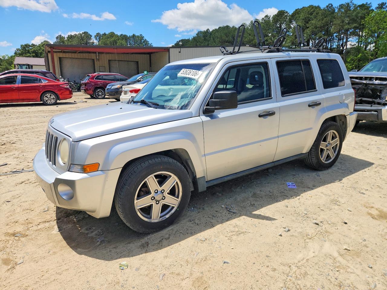 2007 Jeep Patriot Sport, VIN 1J8FF28W77D364974 — Rear end