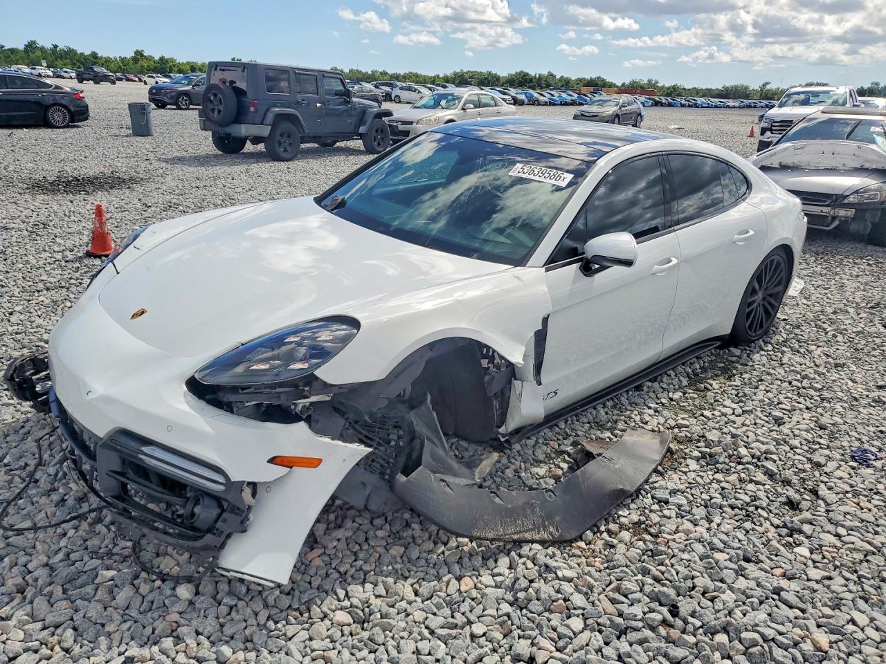 2020 Porsche Panamera GTS, VIN WP0AG2A78LL146883 — Front end