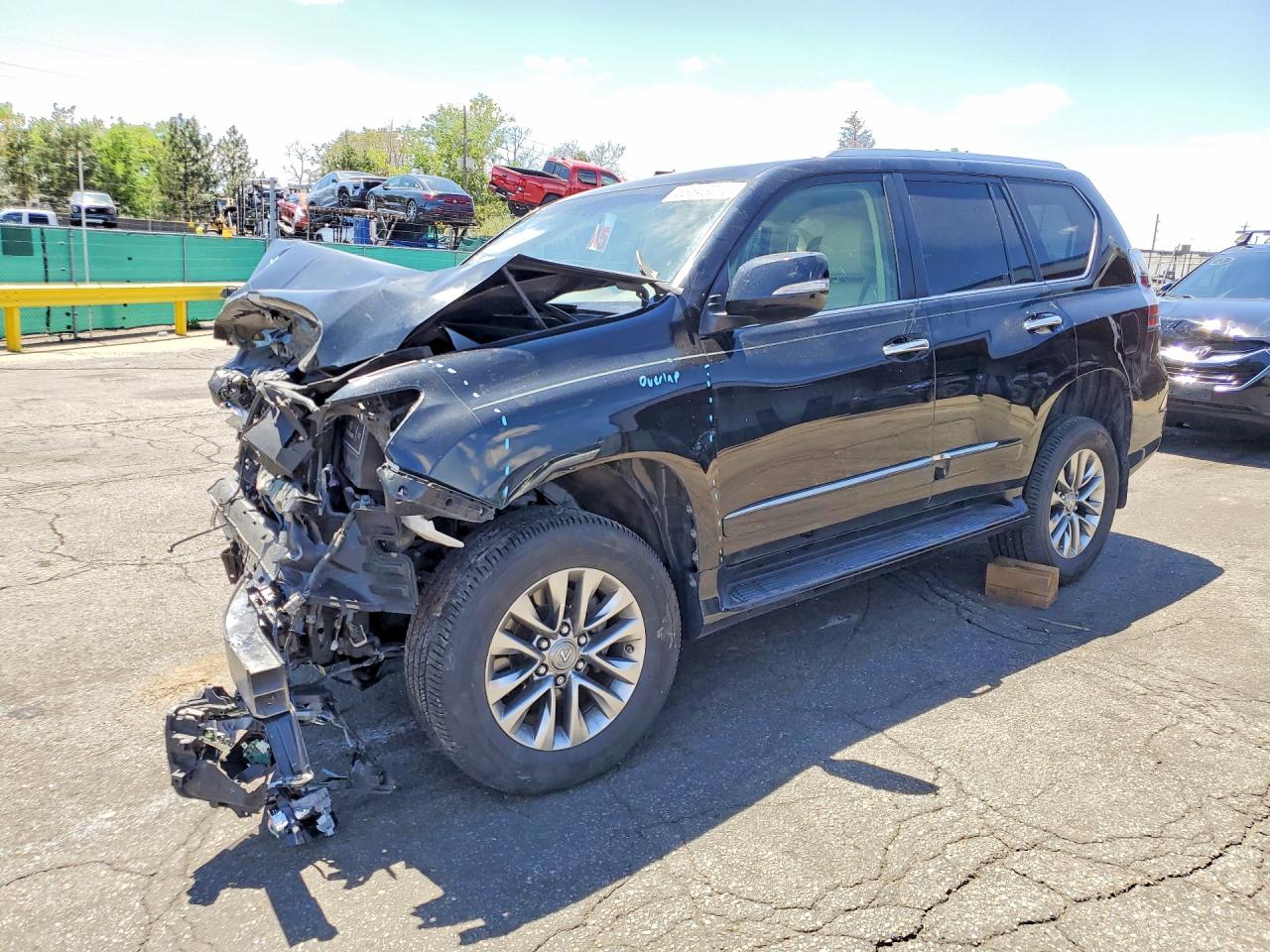 2014 Lexus GX 460 Luxury, VIN JTJJM7FX4E5078472 — Front end