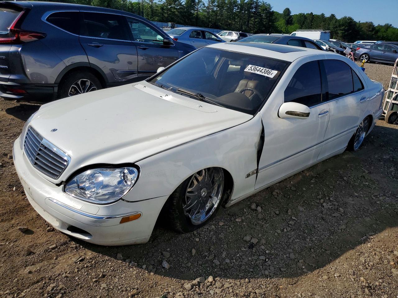 2001 Mercedes-Benz S 320/430/500, VIN WDBNG75J61A214092 — Undercarriage