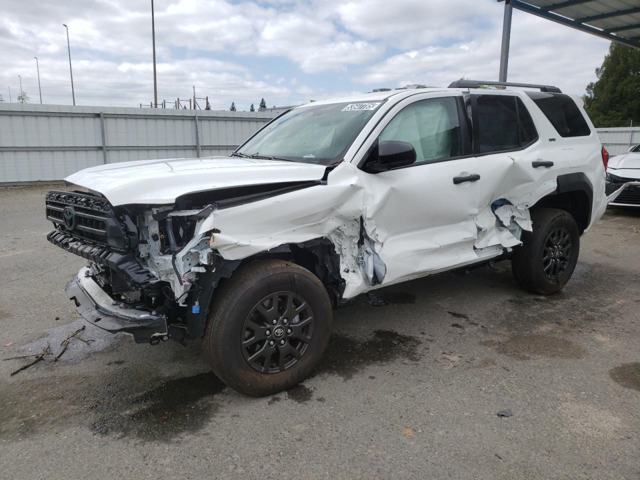 2025 Toyota 4Runner SR5, VIN JTEVA5BR1S5009139 — Front end