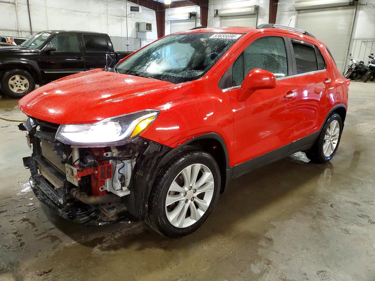 2018 Chevrolet Trax Premier, VIN 3GNCJRSB8JL262485 — Front end