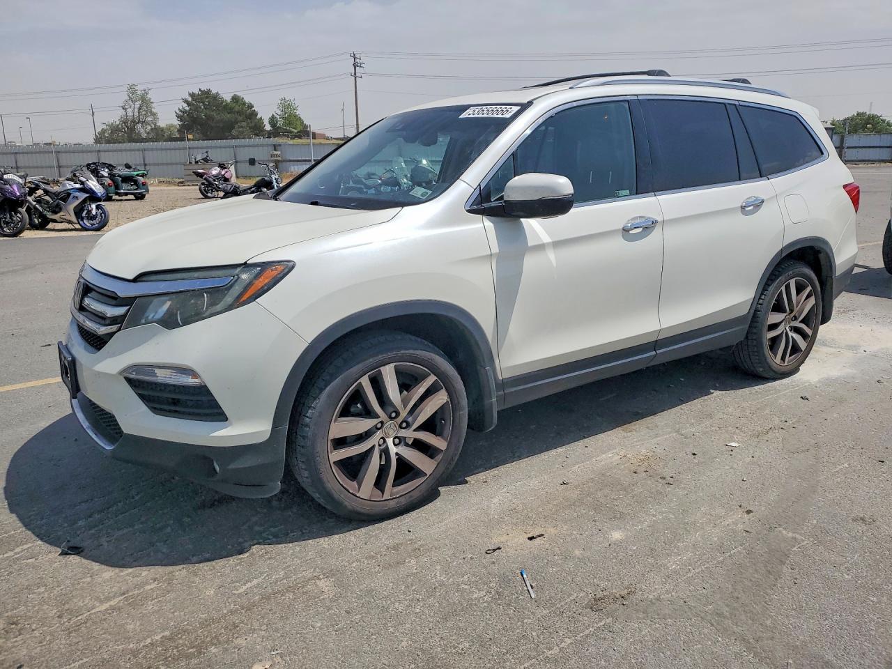 2017 Honda Pilot Elite, VIN 5FNYF6H05HB104943 — Frame damage