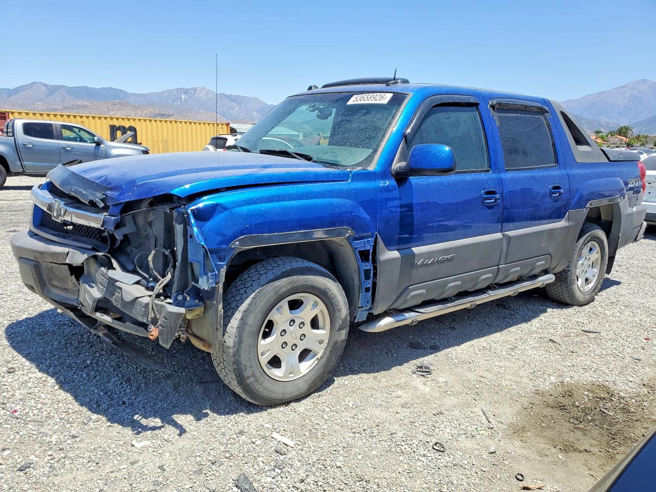 2004 Chevrolet Avalanche Z71, VIN 3GNEK12T14G111033 — Front end