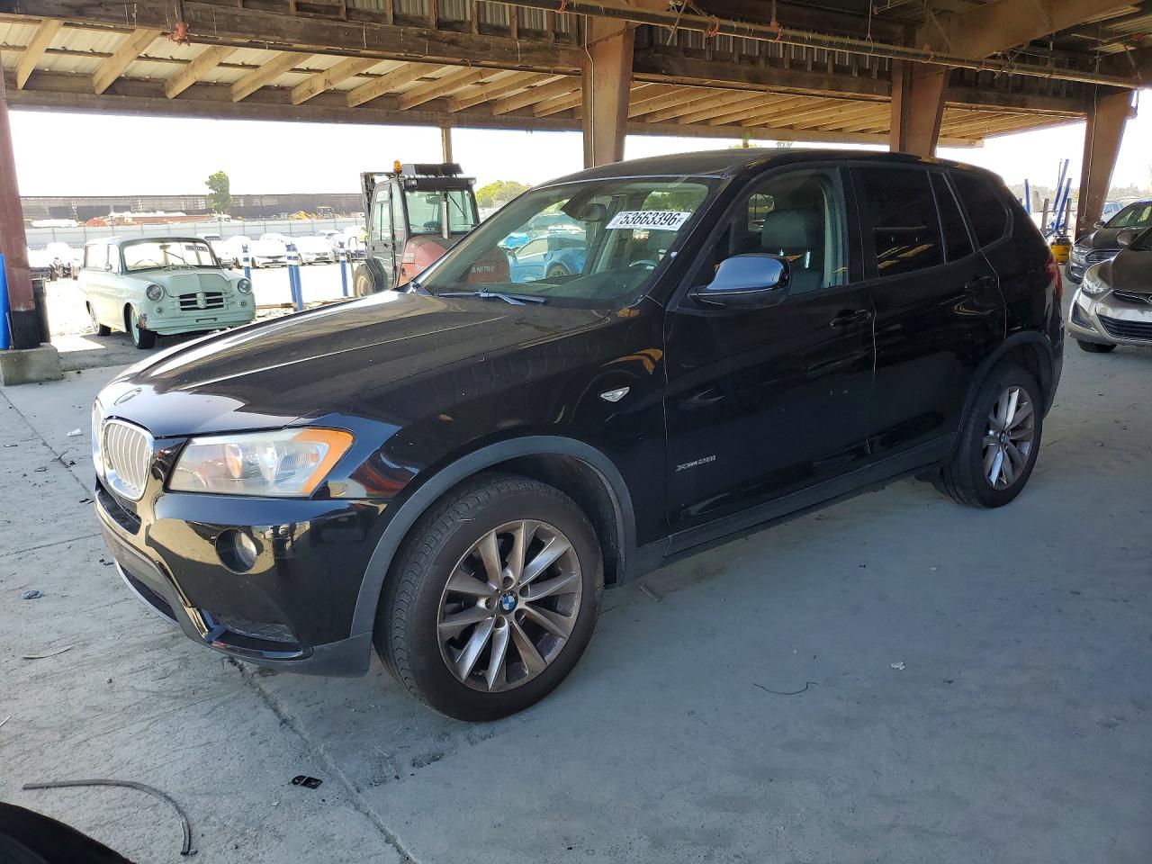 2014 BMW X3 xDrive28i, VIN 5UXWX9C58E0D36828 — Front end