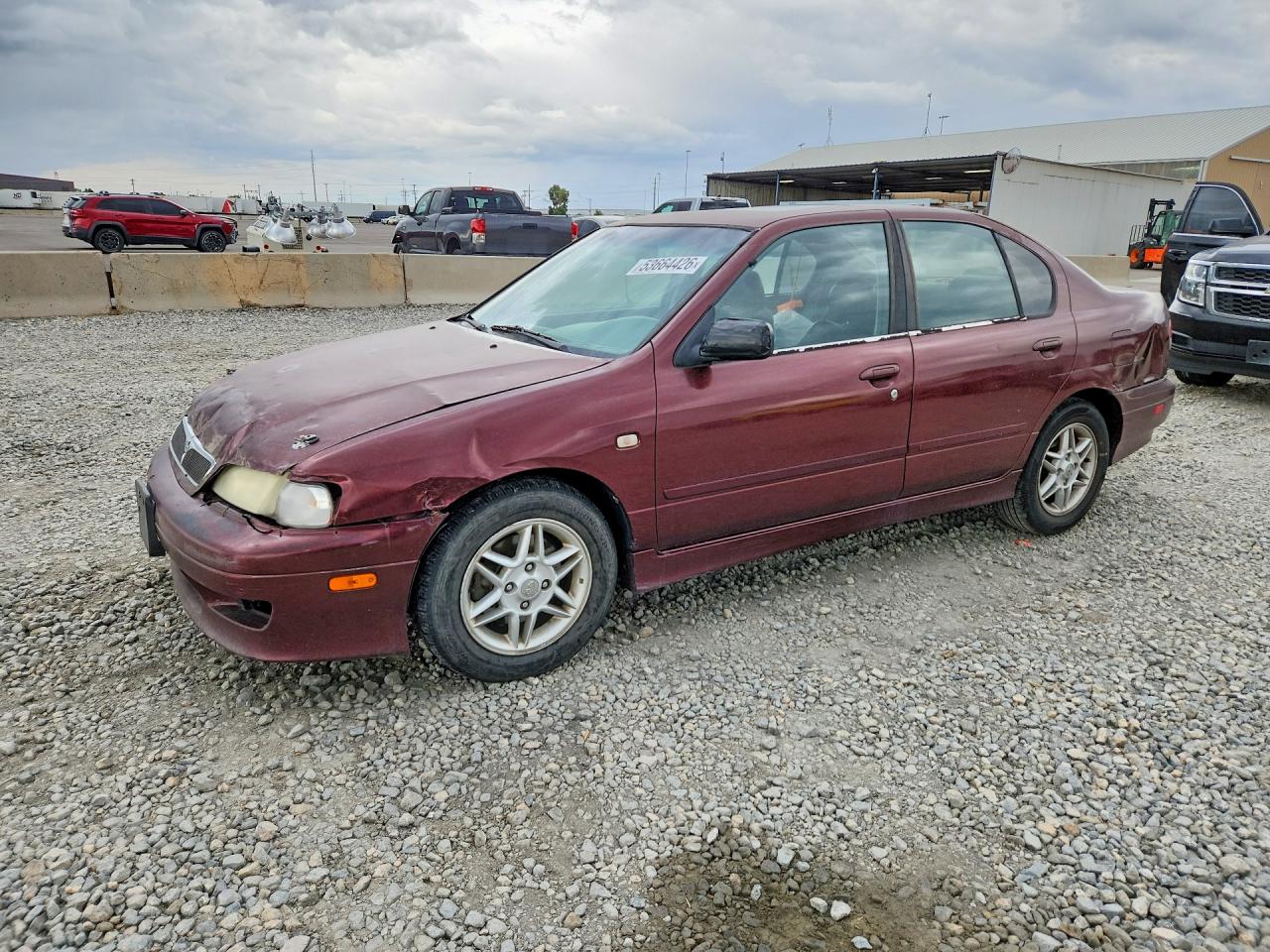 2002 Infiniti G20 Luxury, VIN JNKCP11A32T504967 — Front end