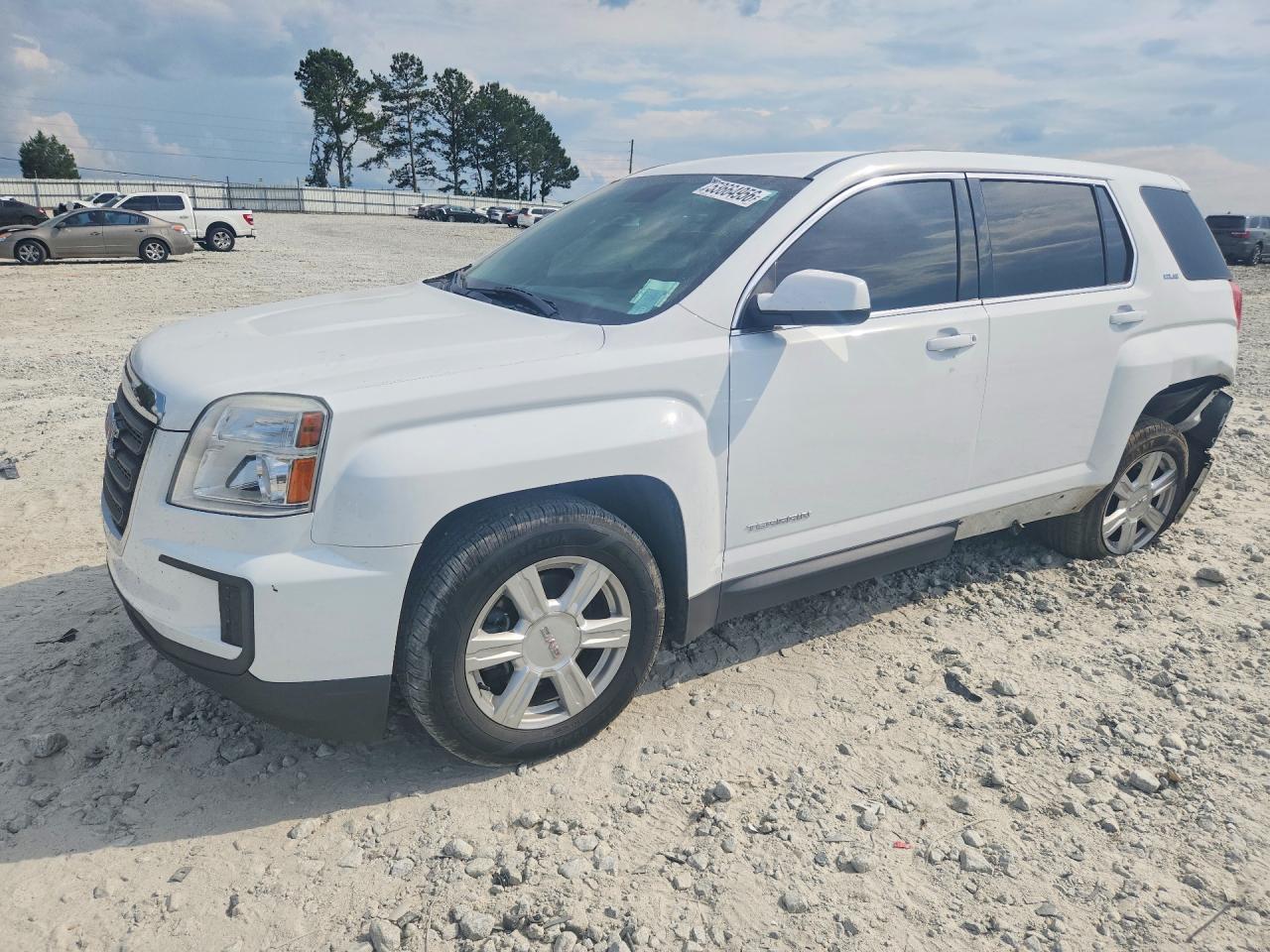 2016 GMC Terrain SLE, VIN 2GKALMEK1G6253329 — Rear end