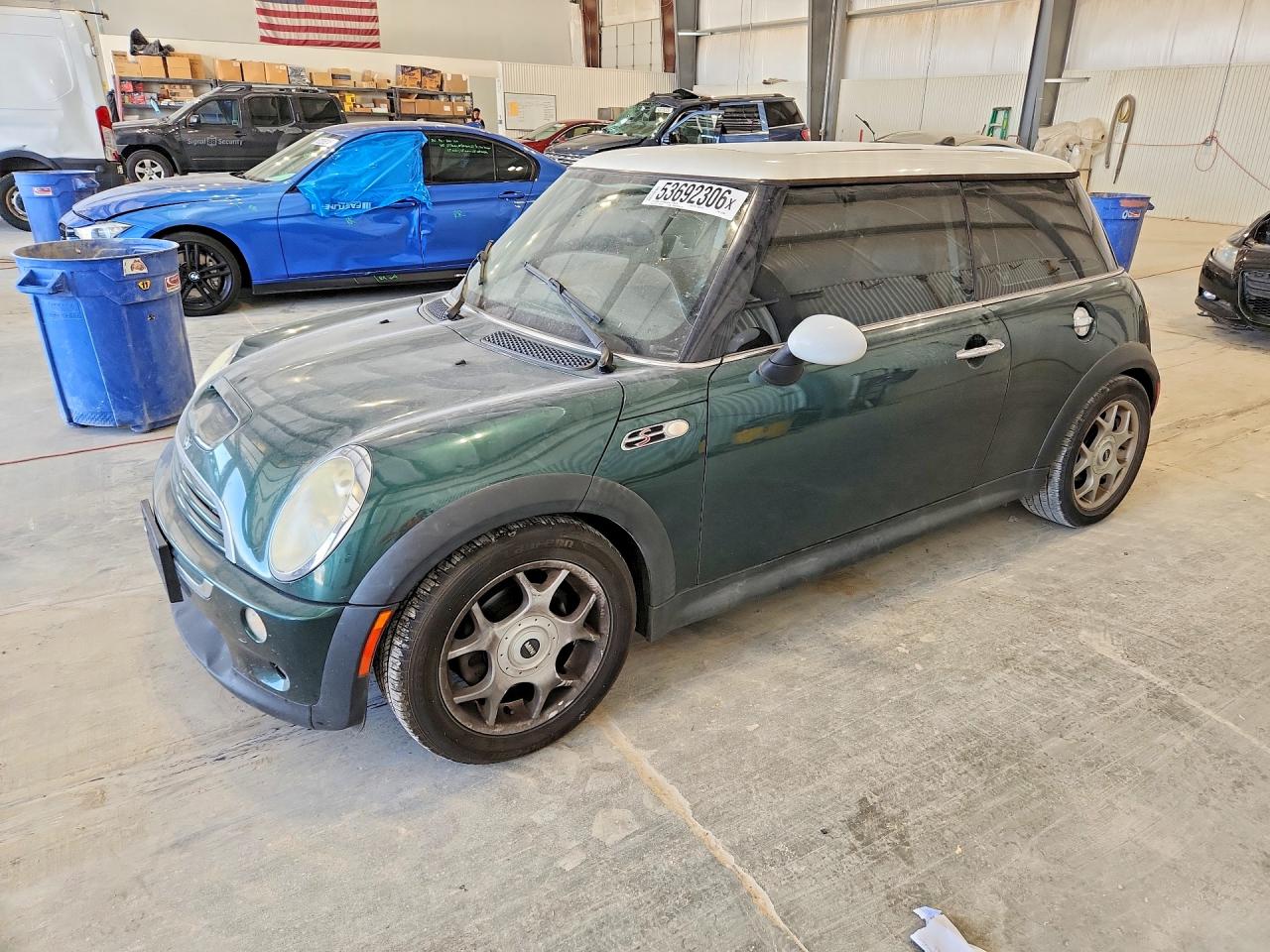 2005 MINI Hardtop S, VIN WMWRE33535TL12608 — Rear end